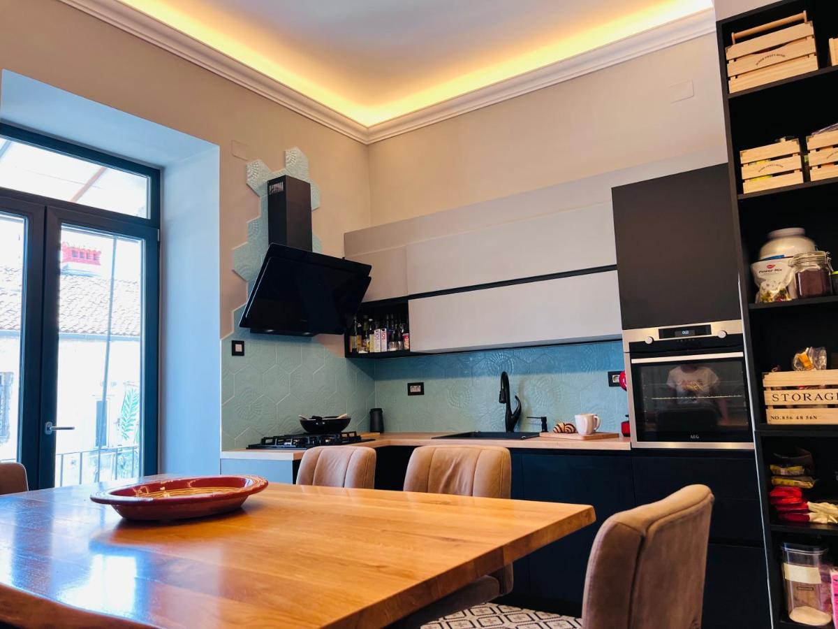 Apartment For Special Getaway Rose Pola Esterno foto