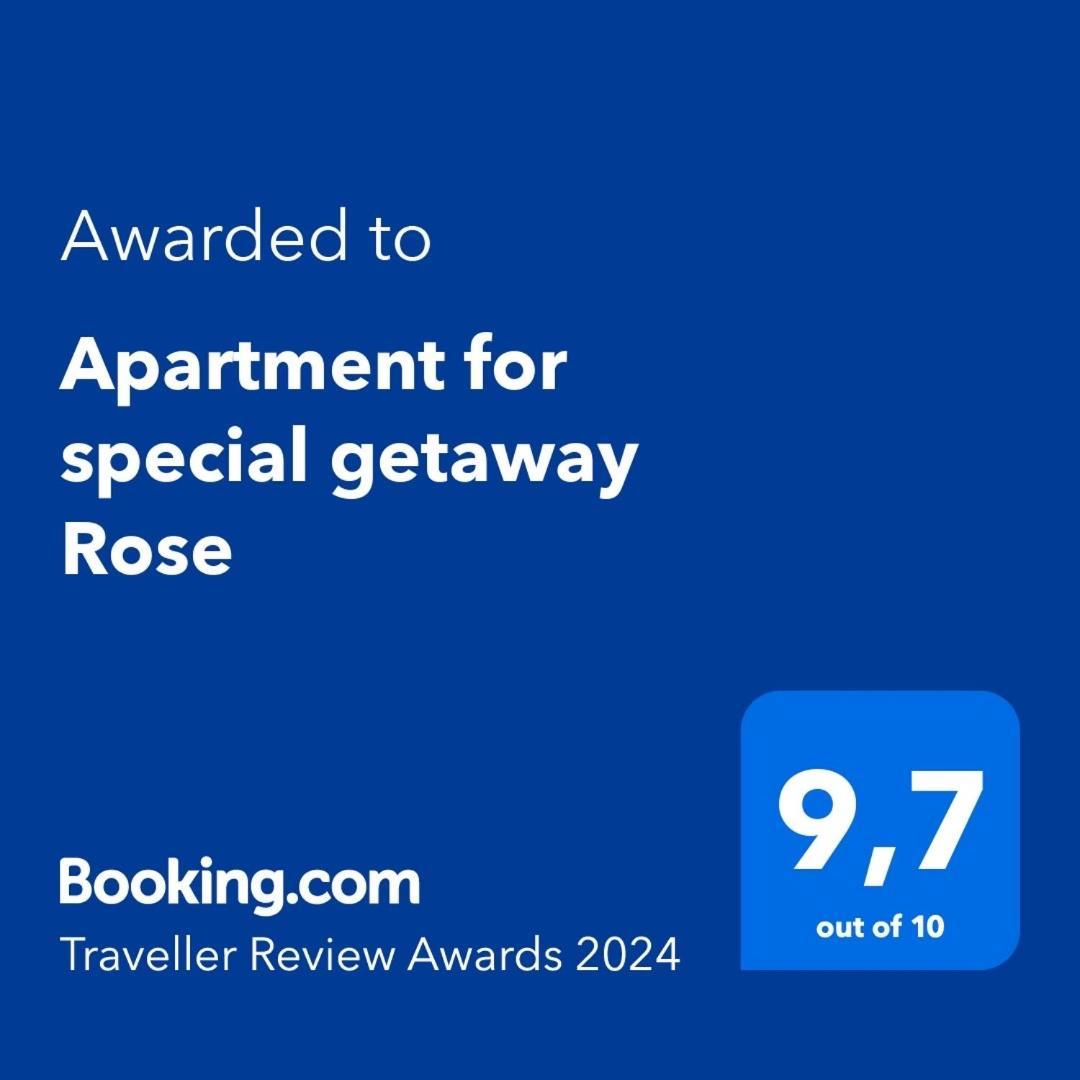 Apartment For Special Getaway Rose Pola Esterno foto